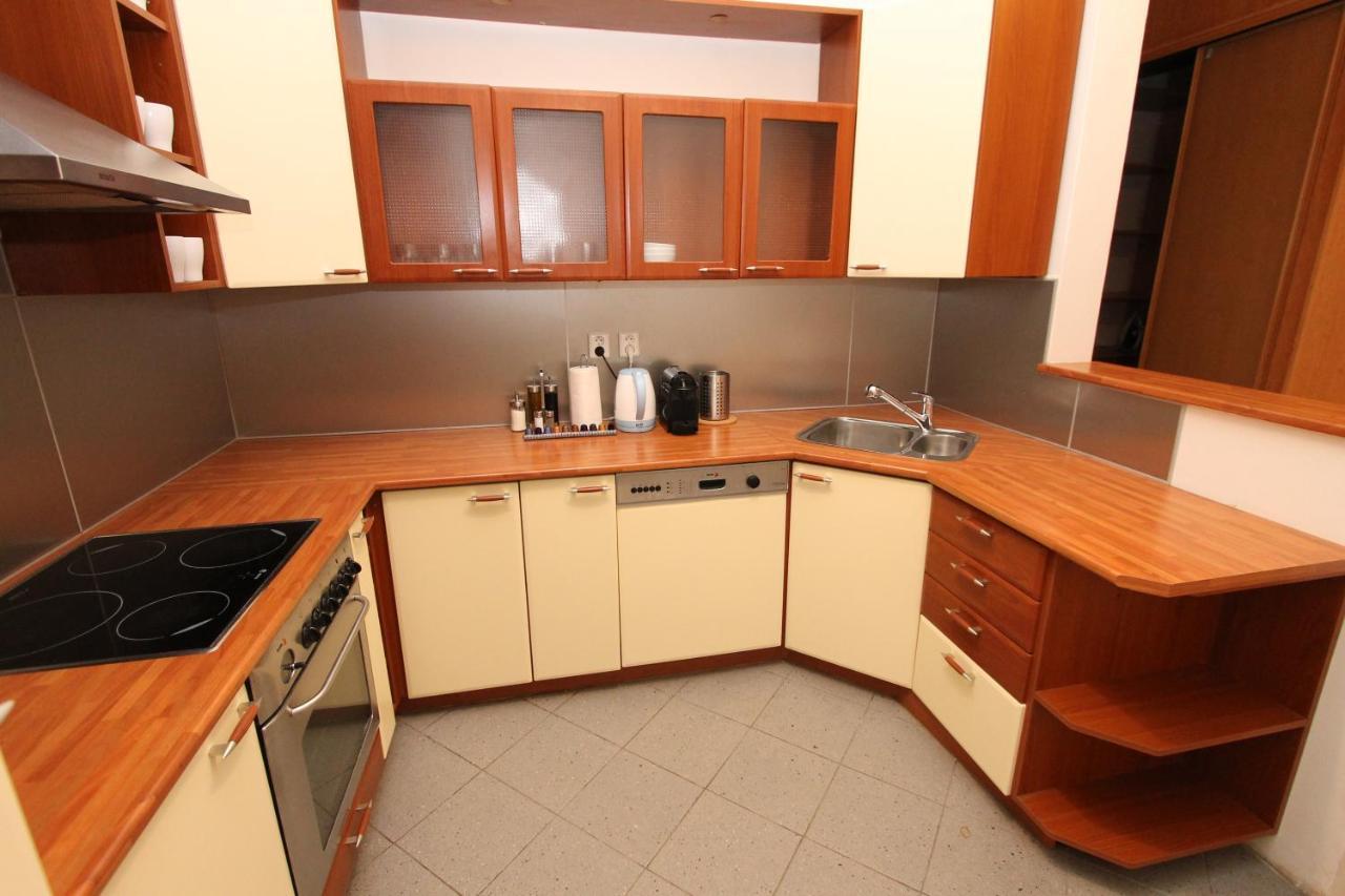 Zizka Home Apartments Prag Exterior foto