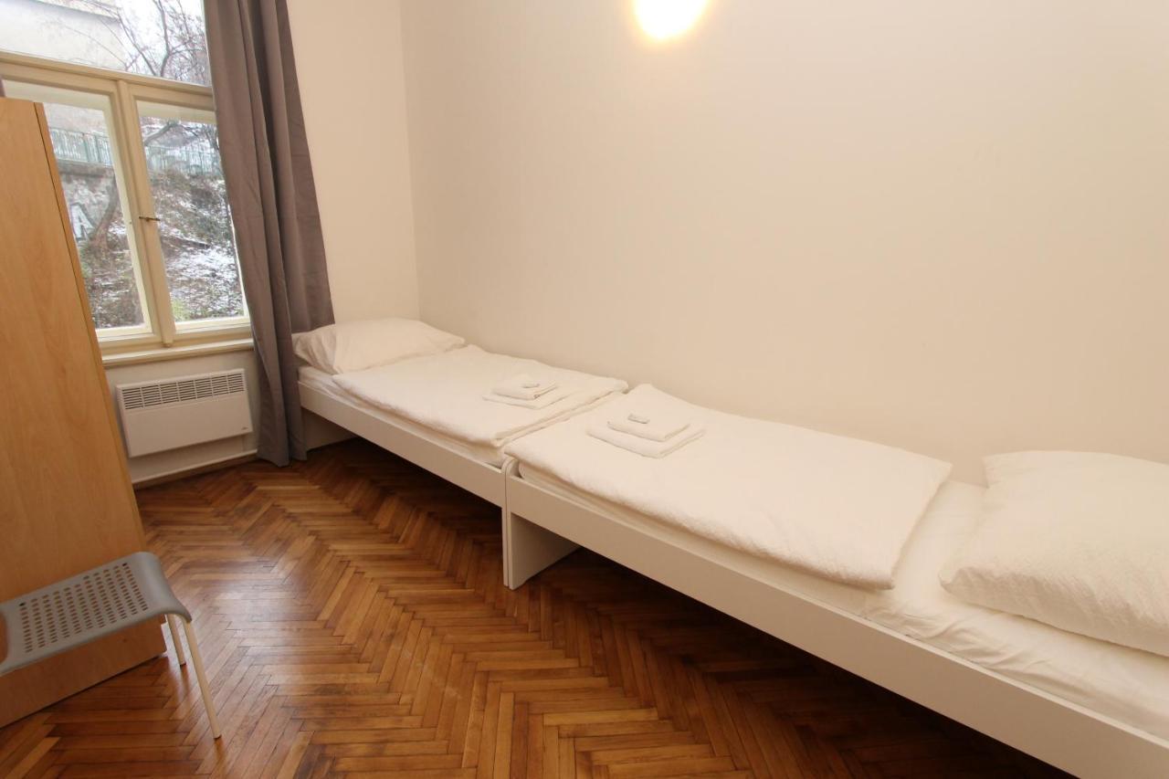 Zizka Home Apartments Prag Exterior foto