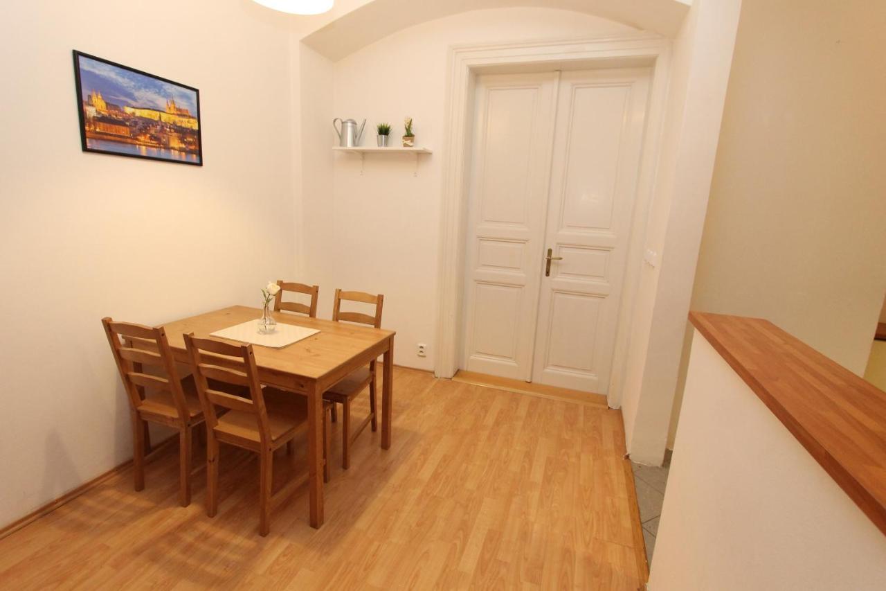 Zizka Home Apartments Prag Exterior foto