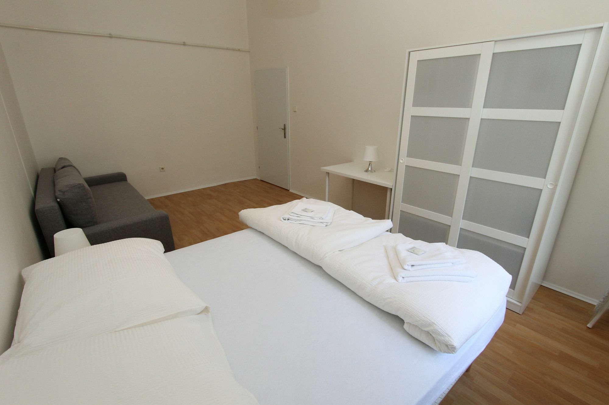 Zizka Home Apartments Prag Exterior foto