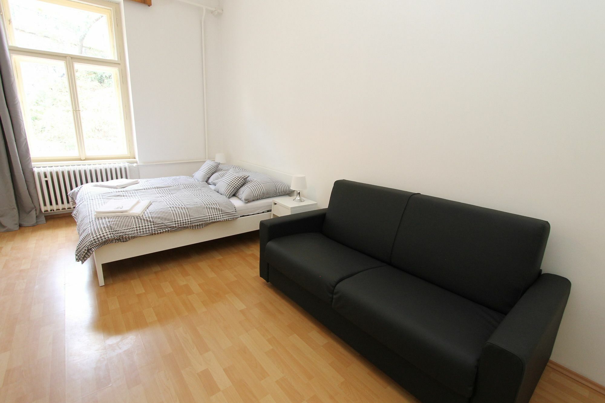 Zizka Home Apartments Prag Exterior foto